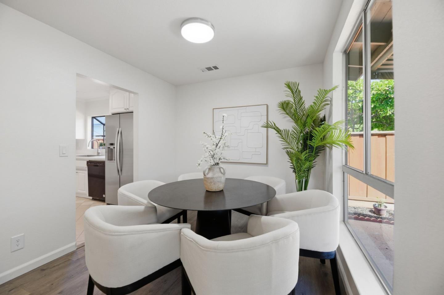 Detail Gallery Image 9 of 34 For 3374 San Marino Ave, San Jose,  CA 95127 - 3 Beds | 2 Baths