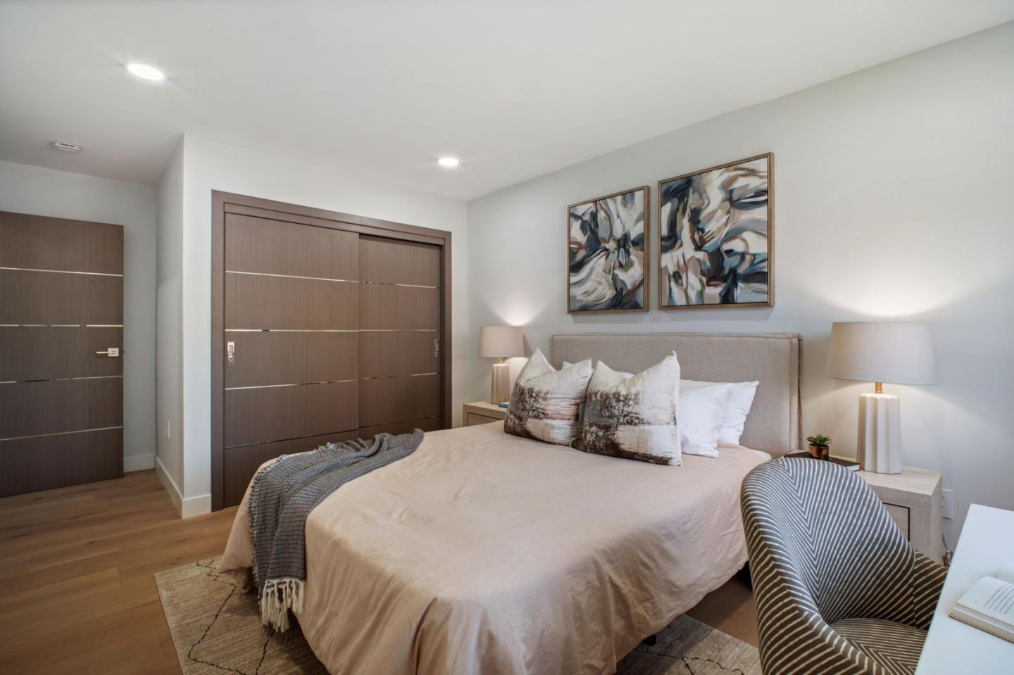 Detail Gallery Image 42 of 54 For 806 Emily Dr, Mountain View,  CA 94043 - 4 Beds | 2/1 Baths