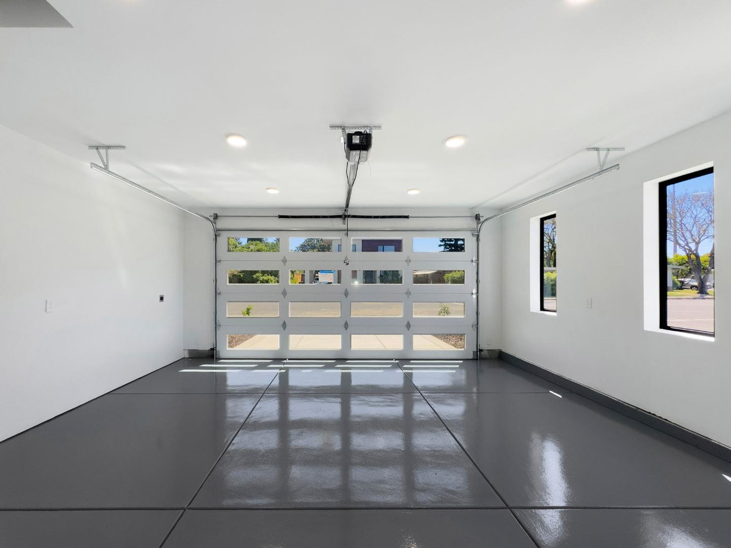 Detail Gallery Image 48 of 54 For 806 Emily Dr, Mountain View,  CA 94043 - 4 Beds | 2/1 Baths