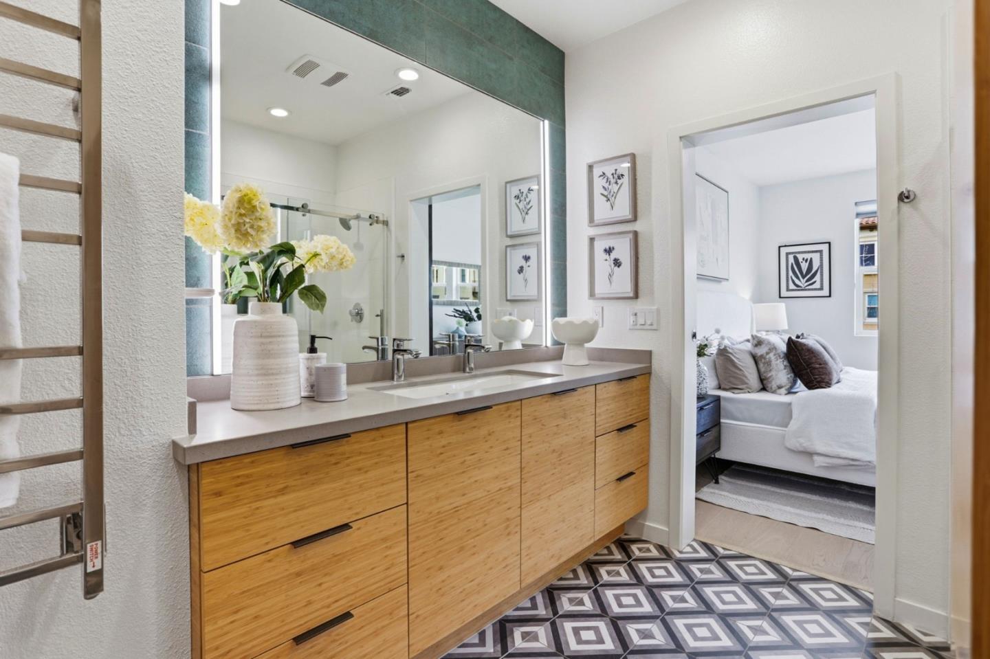 Detail Gallery Image 23 of 38 For 209 Infinity Way, Mountain View,  CA 94043 - 4 Beds | 3/1 Baths