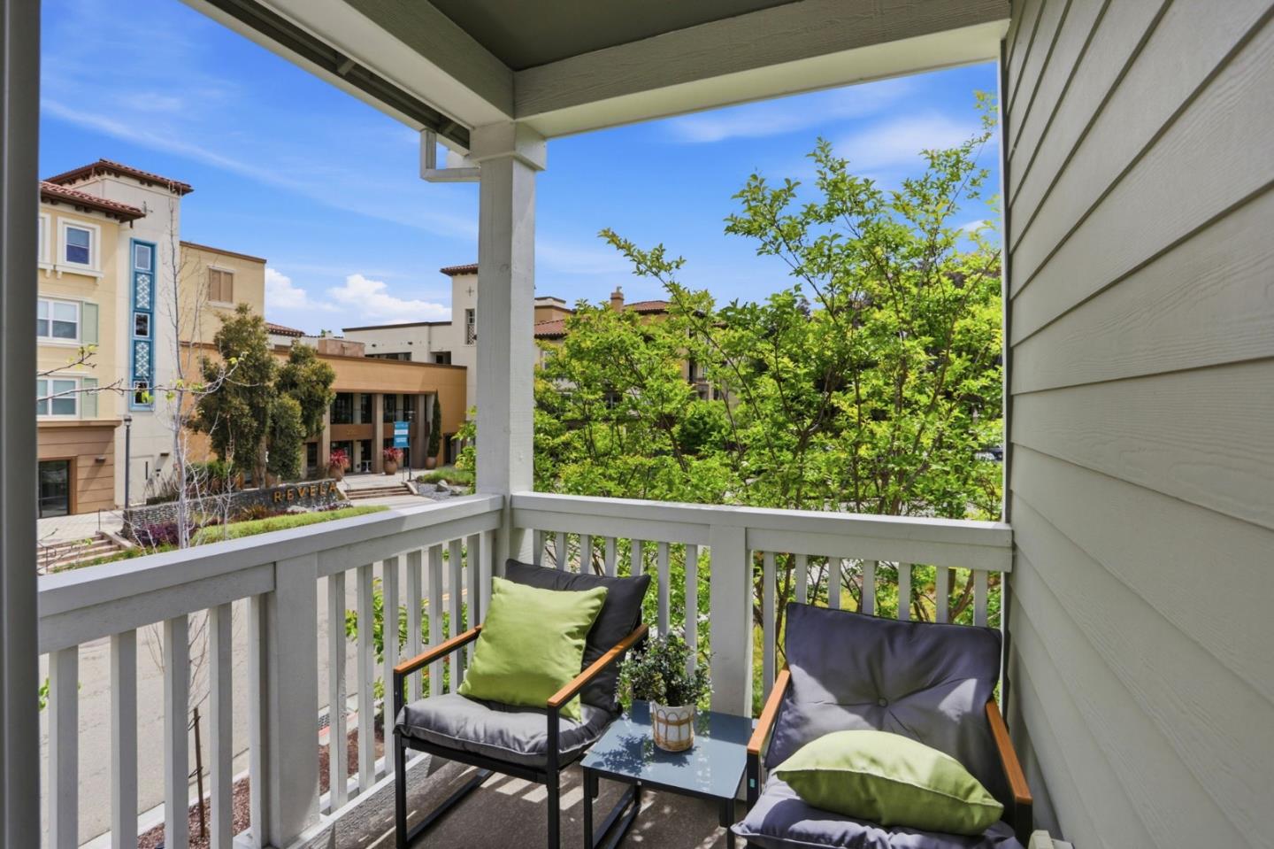 Detail Gallery Image 34 of 38 For 209 Infinity Way, Mountain View,  CA 94043 - 4 Beds | 3/1 Baths