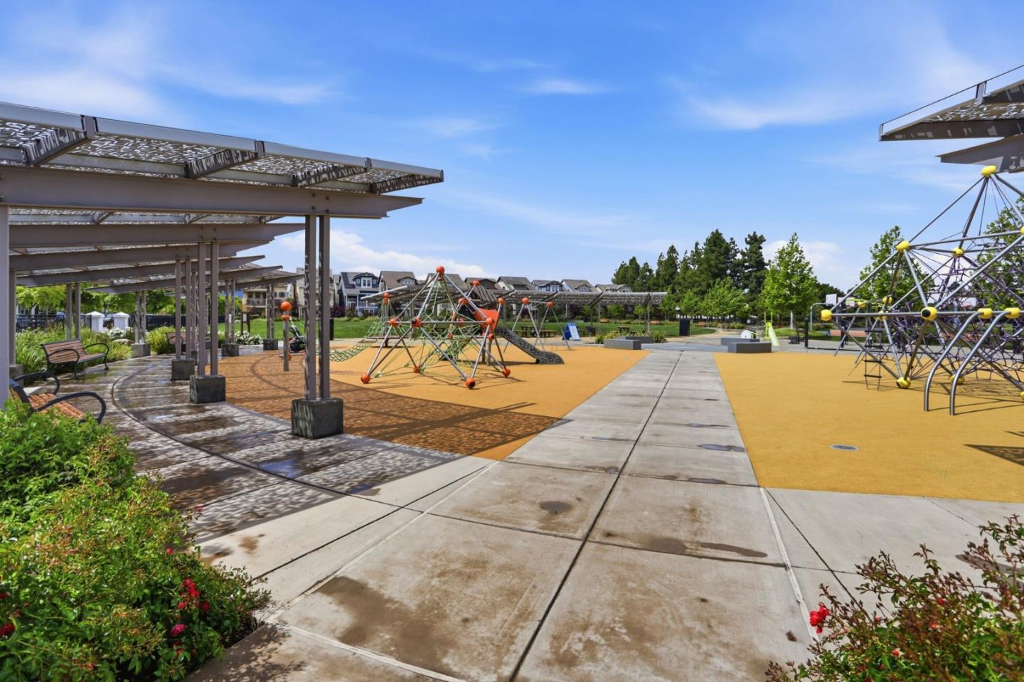 Detail Gallery Image 38 of 38 For 209 Infinity Way, Mountain View,  CA 94043 - 4 Beds | 3/1 Baths