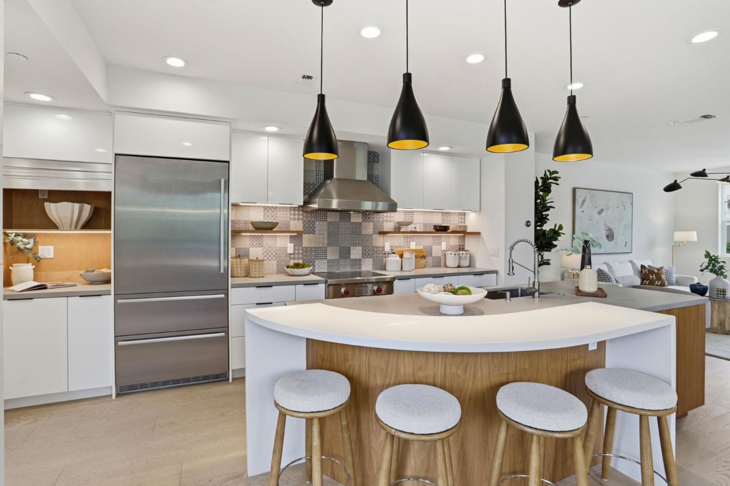 Detail Gallery Image 8 of 38 For 209 Infinity Way, Mountain View,  CA 94043 - 4 Beds | 3/1 Baths