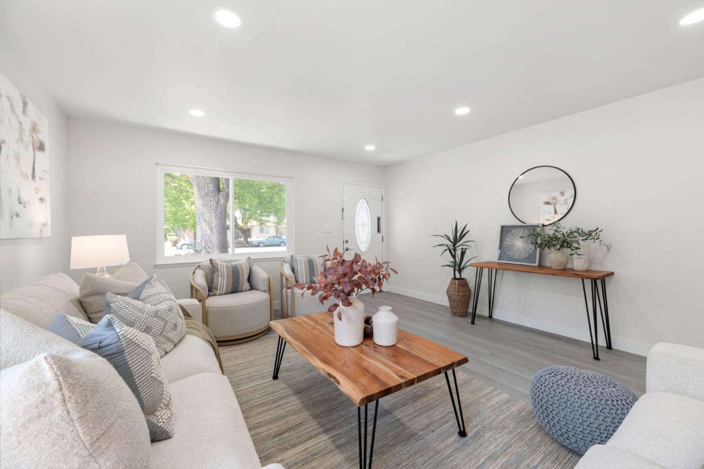 Detail Gallery Image 14 of 52 For 2790-2792 Union Ave, San Jose,  CA 95124 - – Beds | – Baths