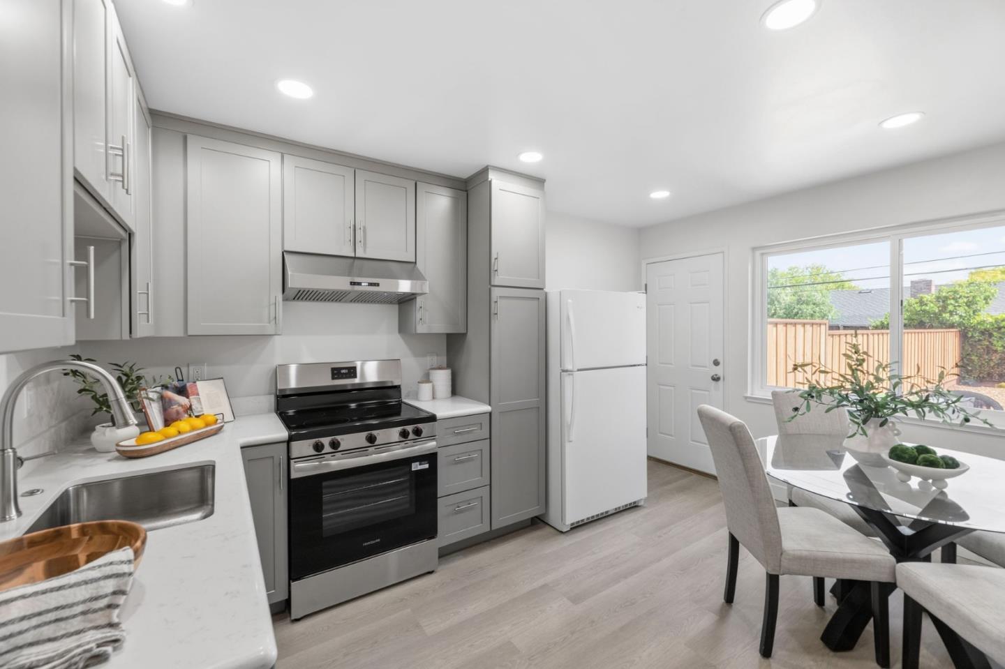 Detail Gallery Image 21 of 52 For 2790-2792 Union Ave, San Jose,  CA 95124 - – Beds | – Baths