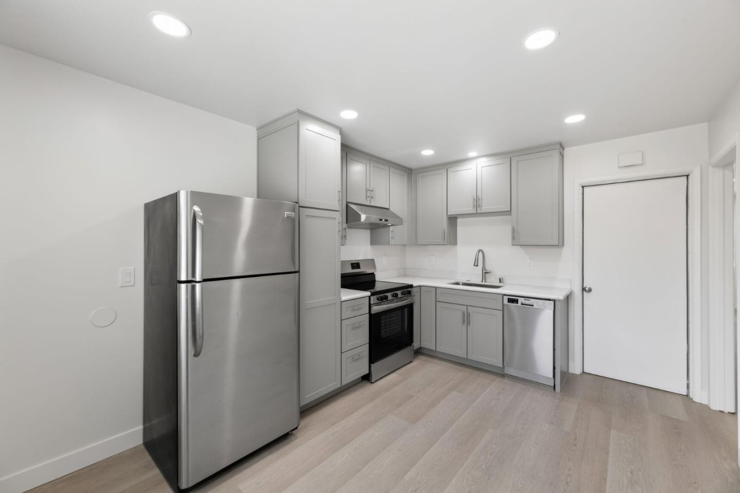 Detail Gallery Image 24 of 52 For 2790-2792 Union Ave, San Jose,  CA 95124 - – Beds | – Baths