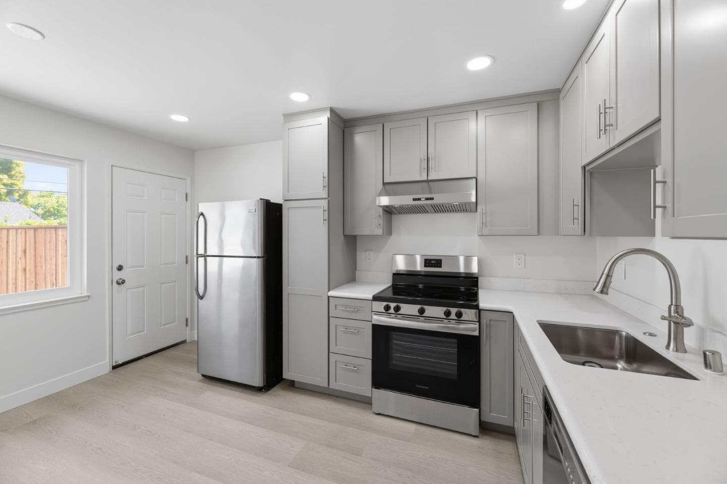 Detail Gallery Image 25 of 52 For 2790-2792 Union Ave, San Jose,  CA 95124 - – Beds | – Baths