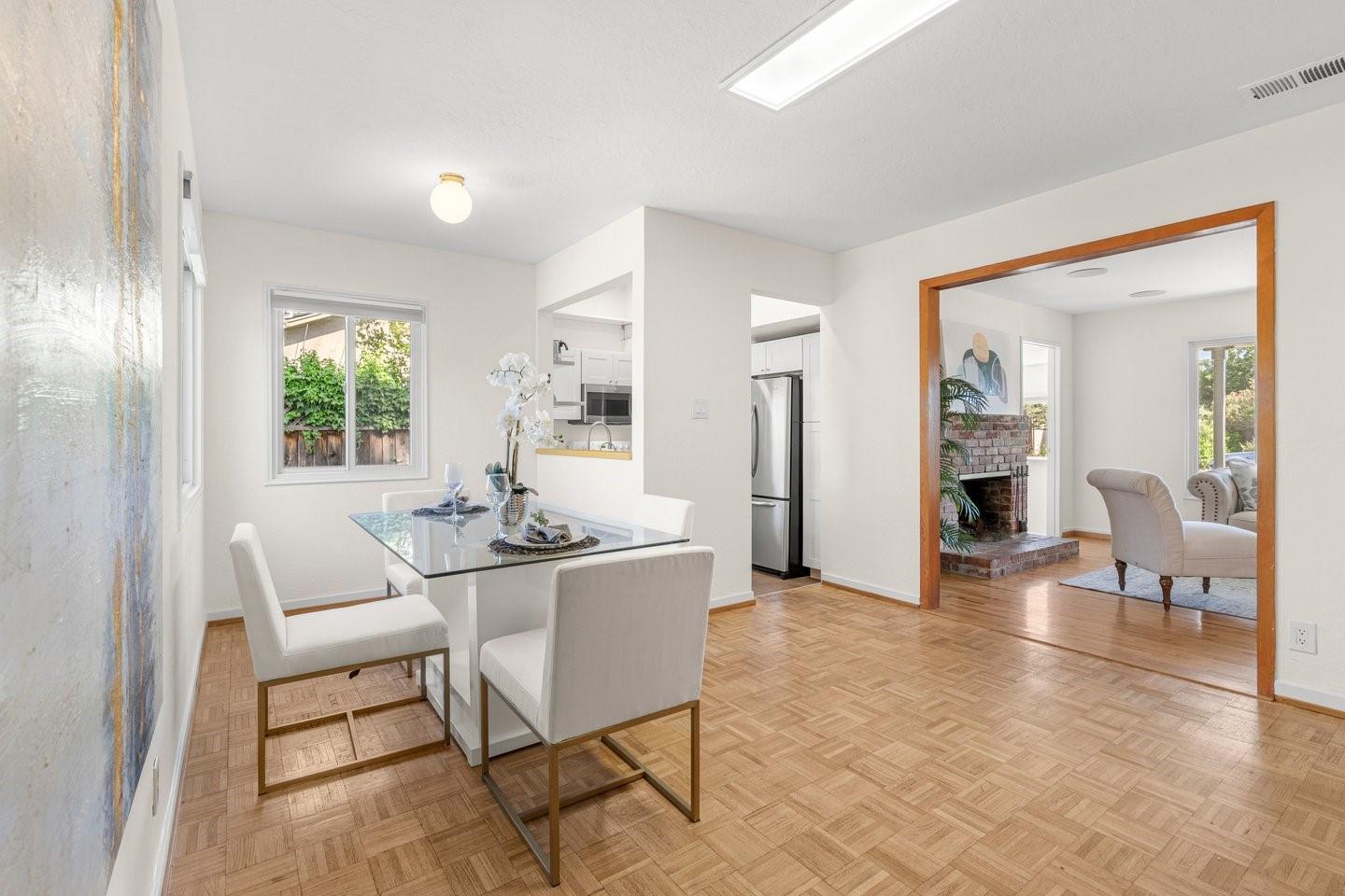 Detail Gallery Image 12 of 40 For 15285 Herring Ave, San Jose,  CA 95124 - 4 Beds | 2 Baths