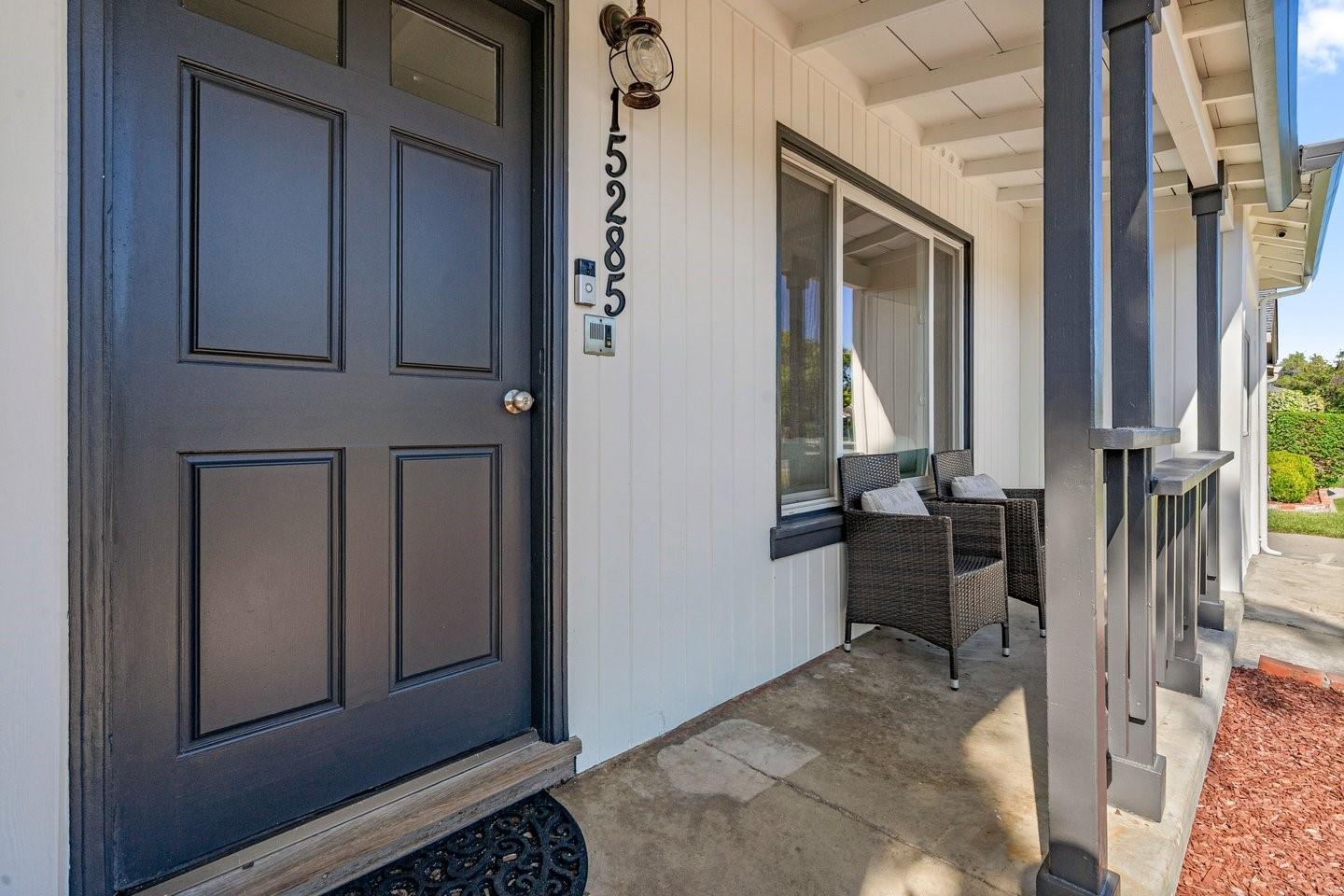 Detail Gallery Image 5 of 40 For 15285 Herring Ave, San Jose,  CA 95124 - 4 Beds | 2 Baths
