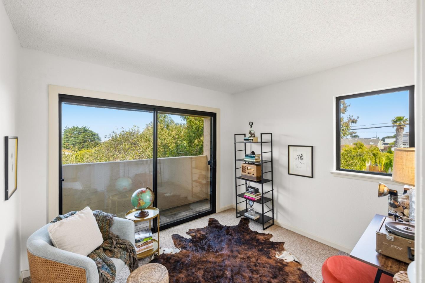 Detail Gallery Image 24 of 33 For 1186 Trinity Ave, Seaside,  CA 93955 - 3 Beds | 1/1 Baths