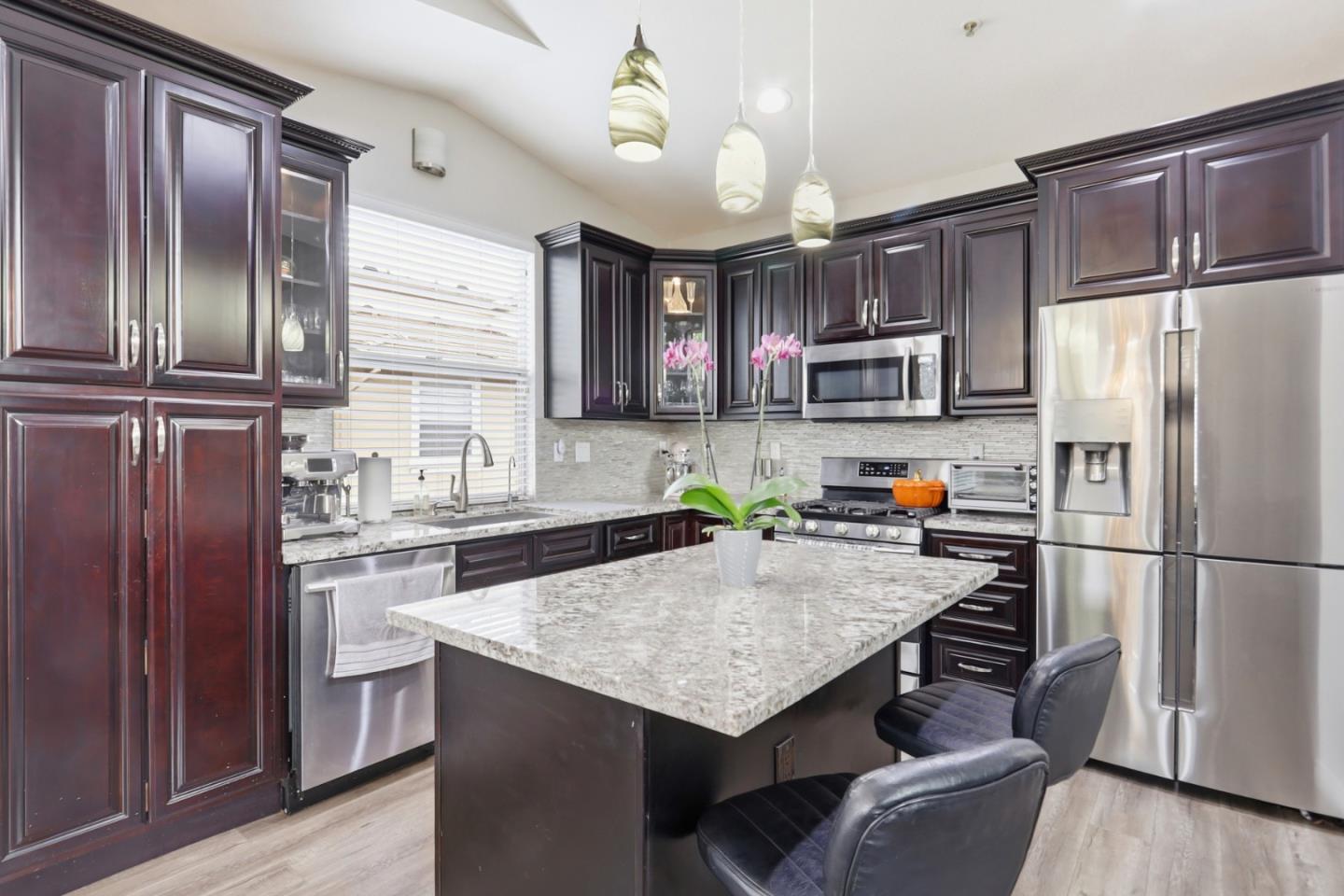 Photo #11: ML82043903 Listing: Photo #11