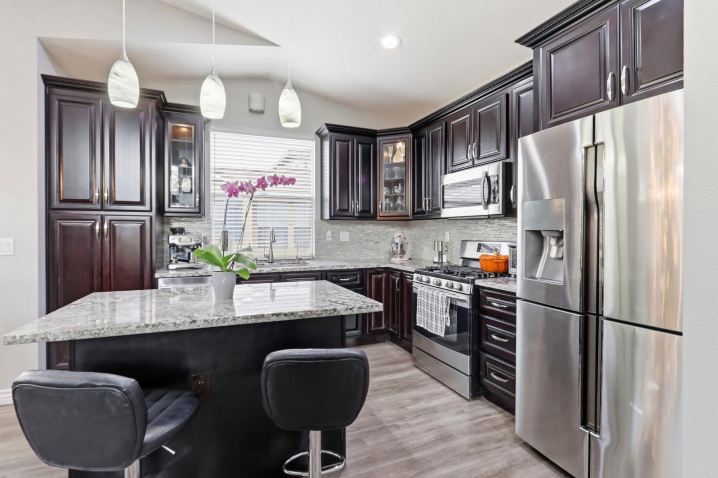 Photo #12: ML82043903 Listing: Photo #12