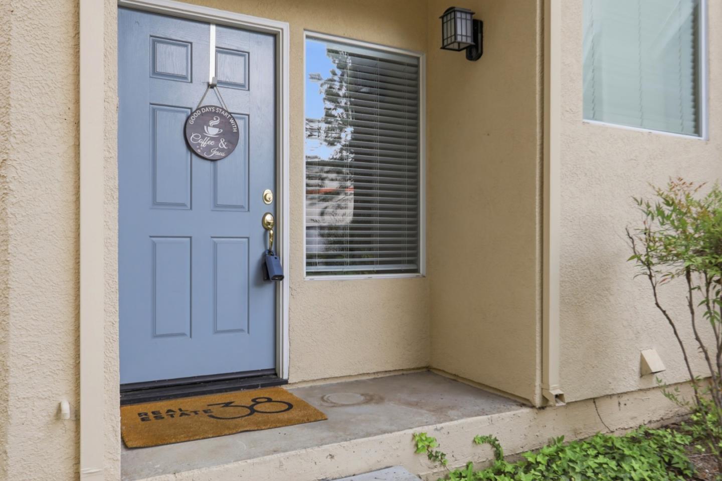 Photo #4: ML82043903 Listing: Photo #4