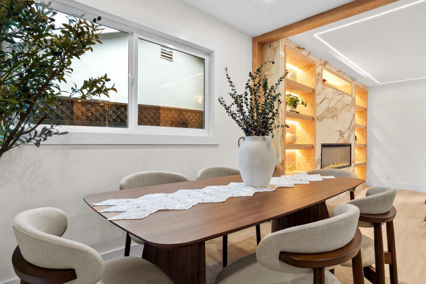 Detail Gallery Image 11 of 29 For 1520 Willowdale Dr, San Jose,  CA 95118 - 3 Beds | 2 Baths