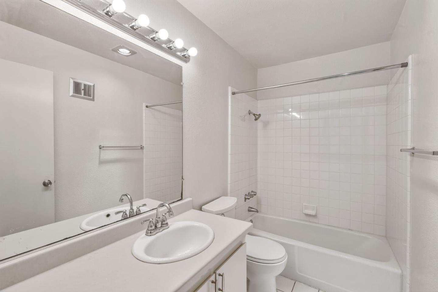 Photo #20: ML82043907 Listing: Photo #20