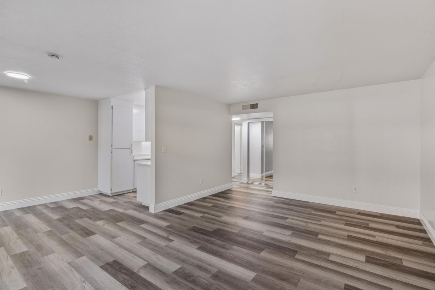 Photo #8: ML82043907 Listing: Photo #8