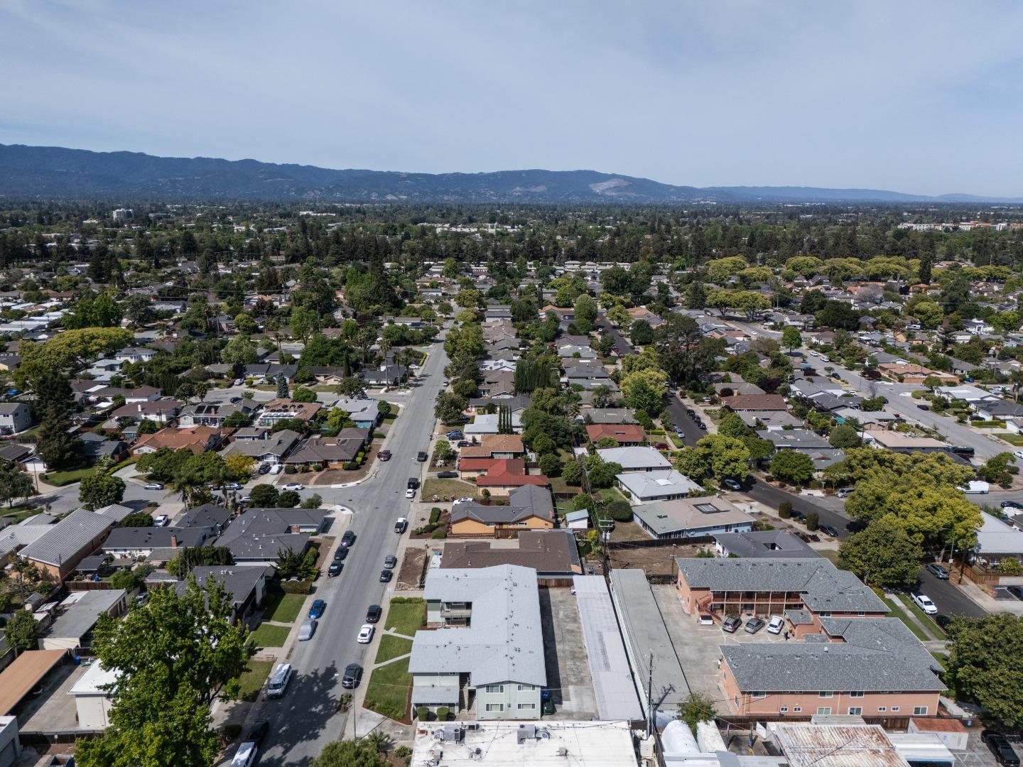 Detail Gallery Image 13 of 20 For 971 Whitethorne Dr, San Jose,  CA 95128 - – Beds | – Baths