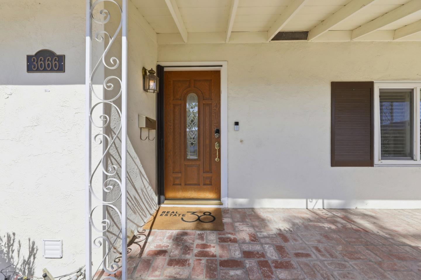 Detail Gallery Image 5 of 36 For 3666 Kirk Rd, San Jose,  CA 95124 - 3 Beds | 2 Baths