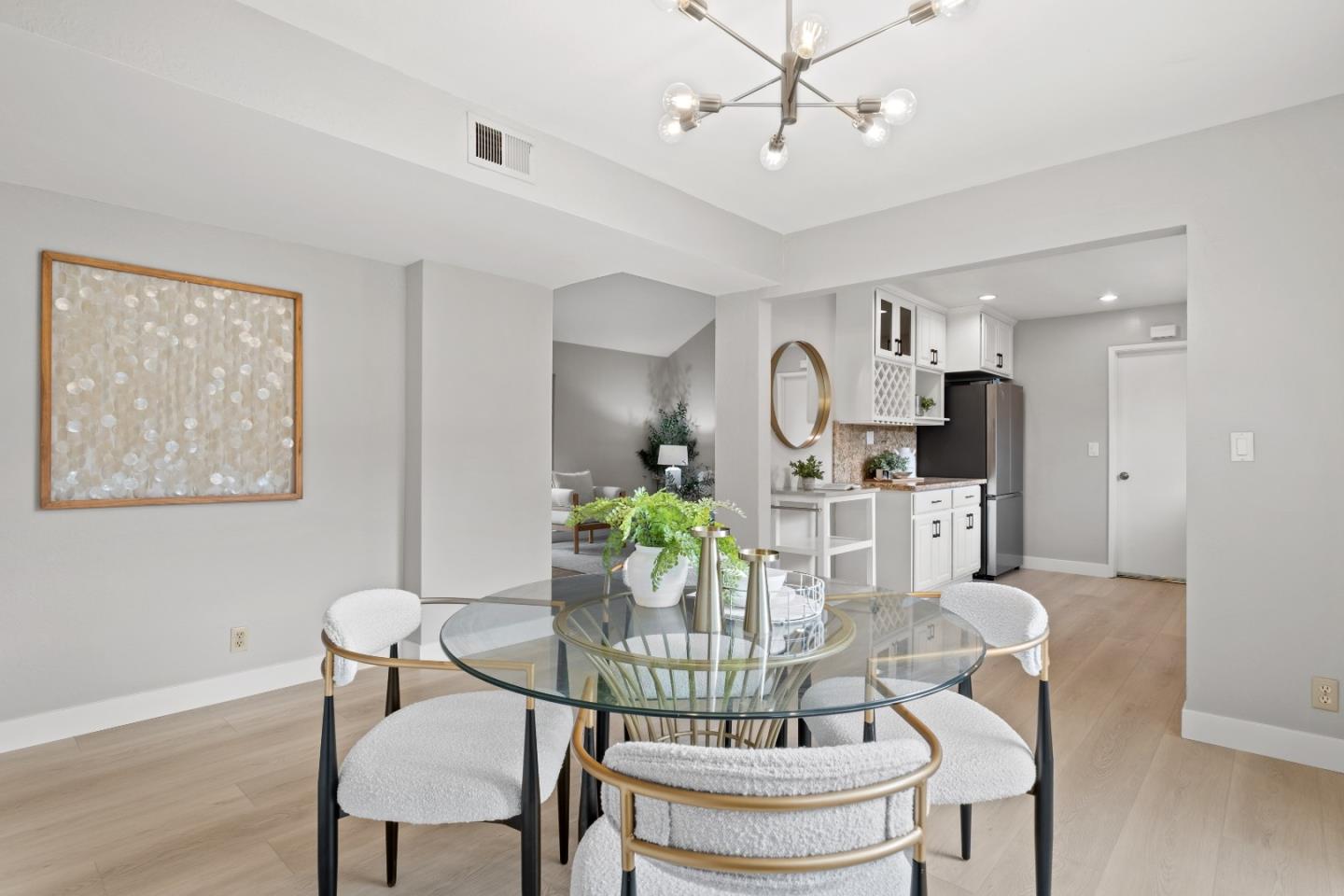 Photo #11: ML82043915 Listing: Photo #11