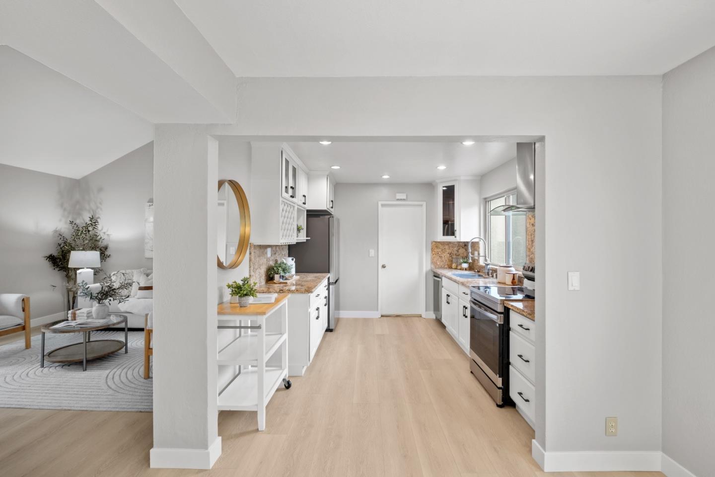 Photo #15: ML82043915 Listing: Photo #15