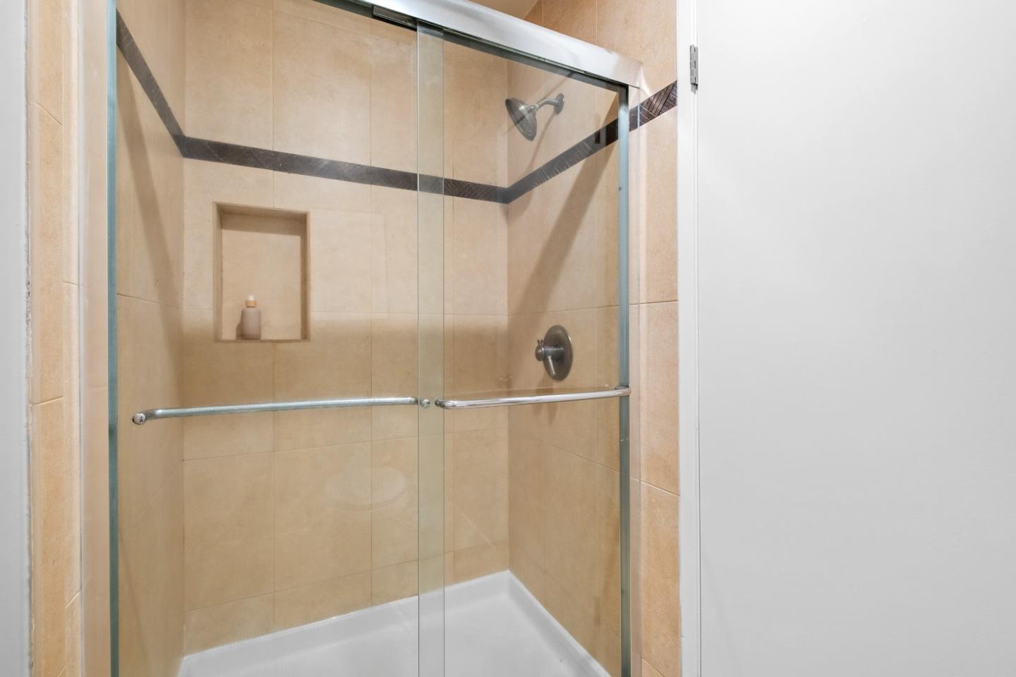 Photo #25: ML82043915 Listing: Photo #25