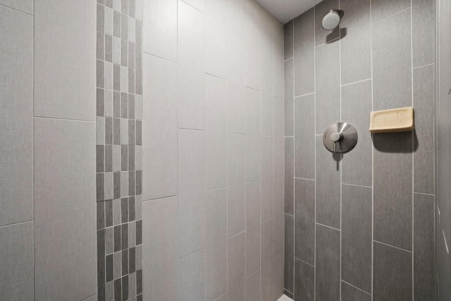 Detail Gallery Image 33 of 42 For 101 Jewell St #8,  Santa Cruz,  CA 95060 - 2 Beds | 2/1 Baths