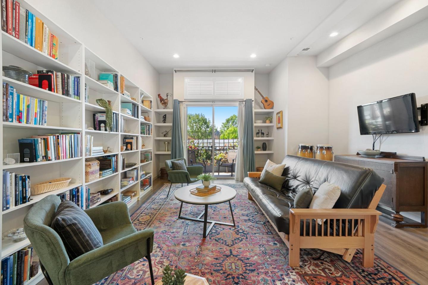 Detail Gallery Image 9 of 42 For 101 Jewell St #8,  Santa Cruz,  CA 95060 - 2 Beds | 2/1 Baths