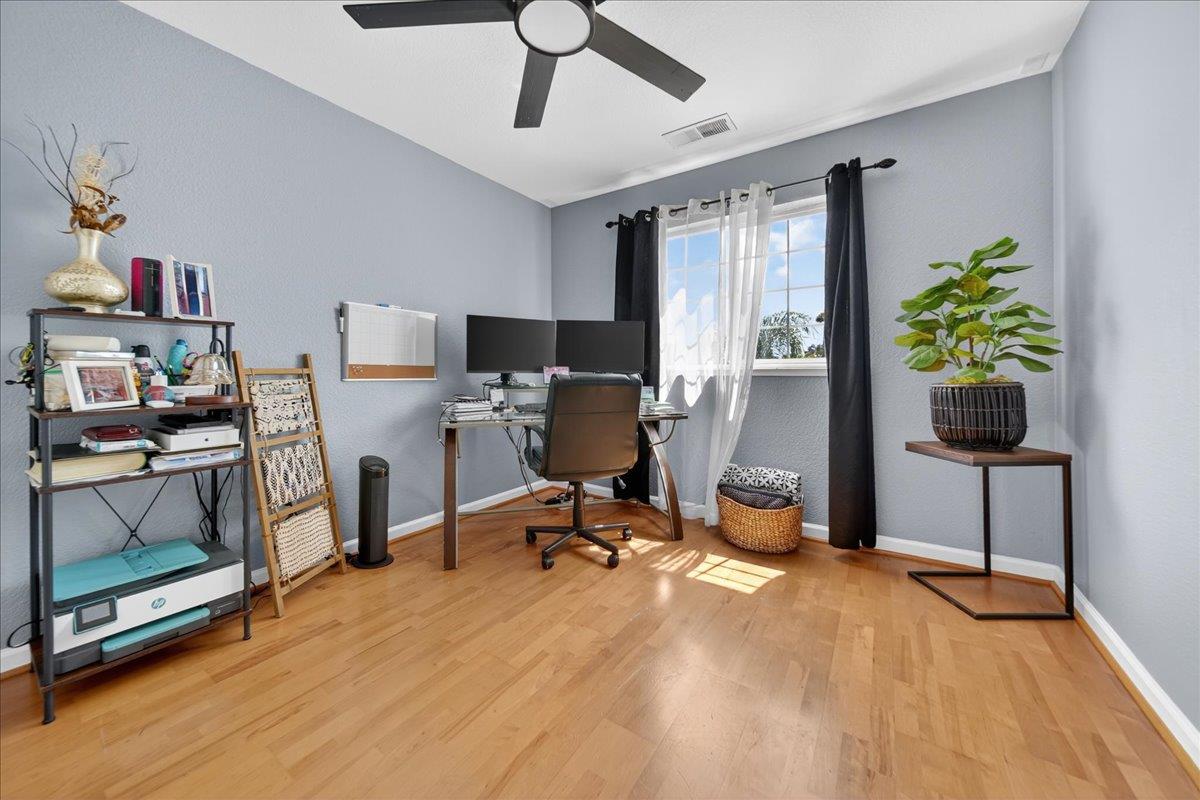 Detail Gallery Image 33 of 60 For 1413 Burgundy Way, Gonzales,  CA 93926 - 5 Beds | 3 Baths