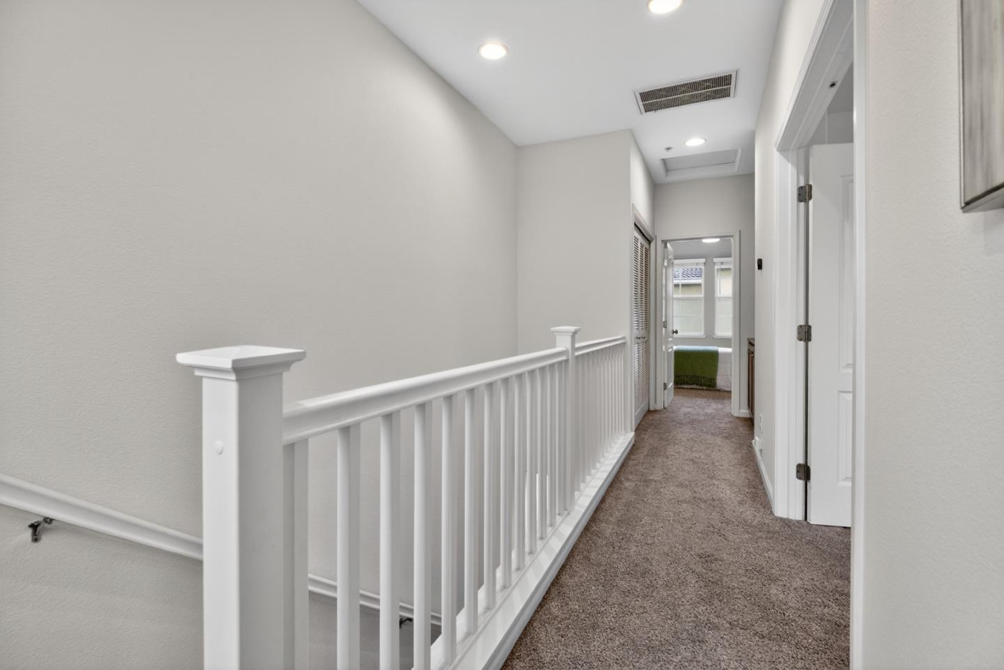 Detail Gallery Image 20 of 37 For 390 Olive Hill Dr, San Jose,  CA 95125 - 2 Beds | 2/1 Baths