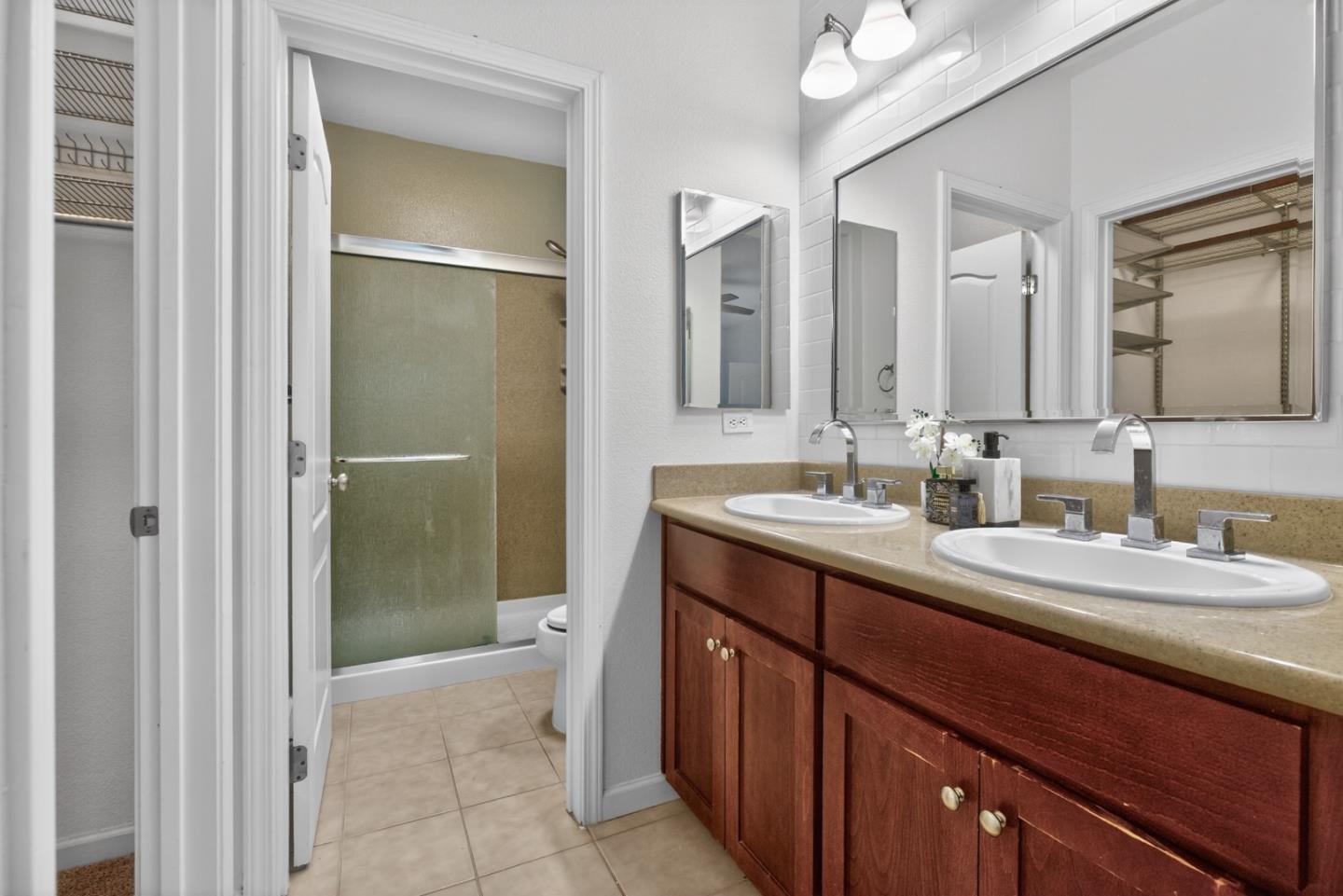 Detail Gallery Image 26 of 37 For 390 Olive Hill Dr, San Jose,  CA 95125 - 2 Beds | 2/1 Baths