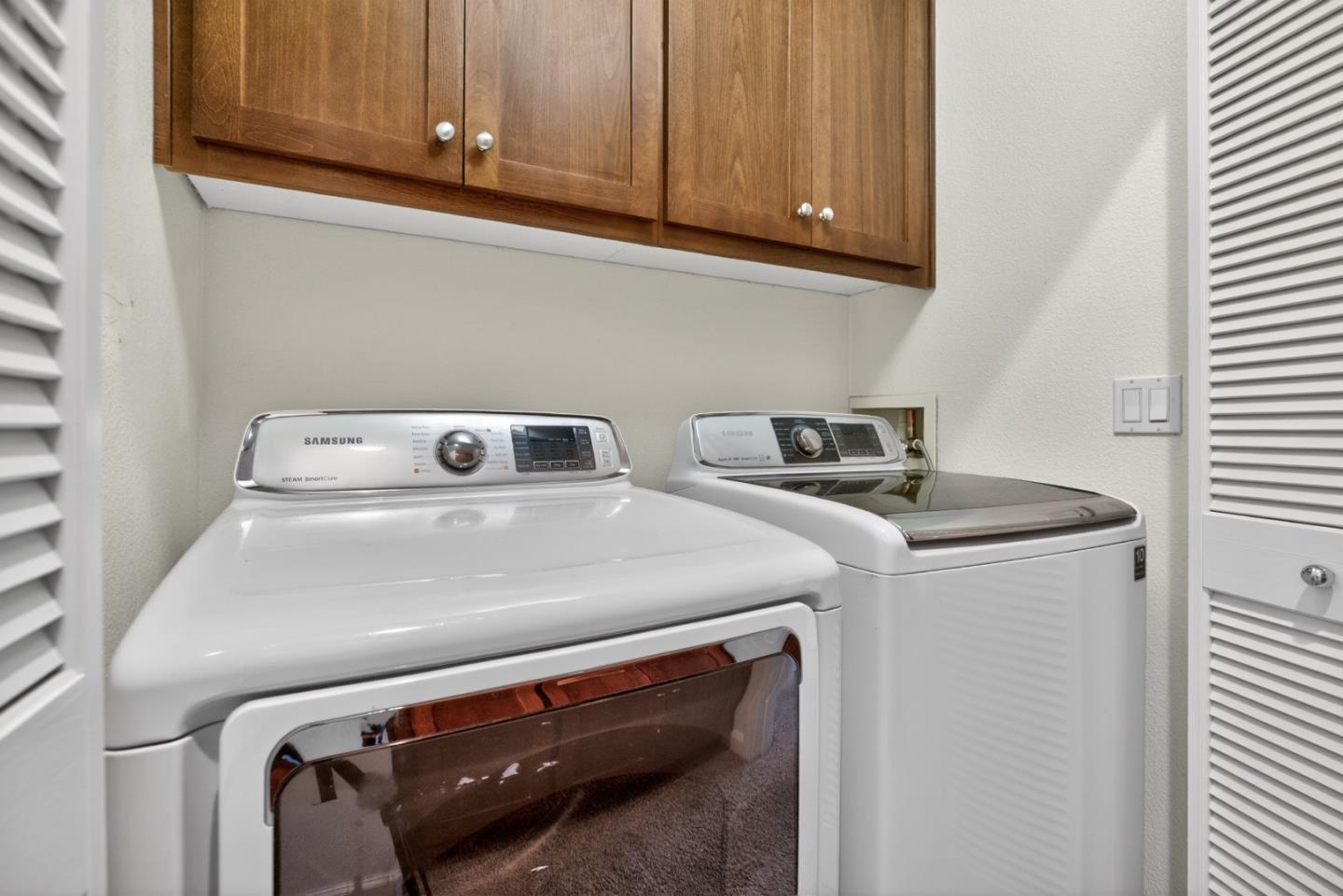 Detail Gallery Image 33 of 37 For 390 Olive Hill Dr, San Jose,  CA 95125 - 2 Beds | 2/1 Baths