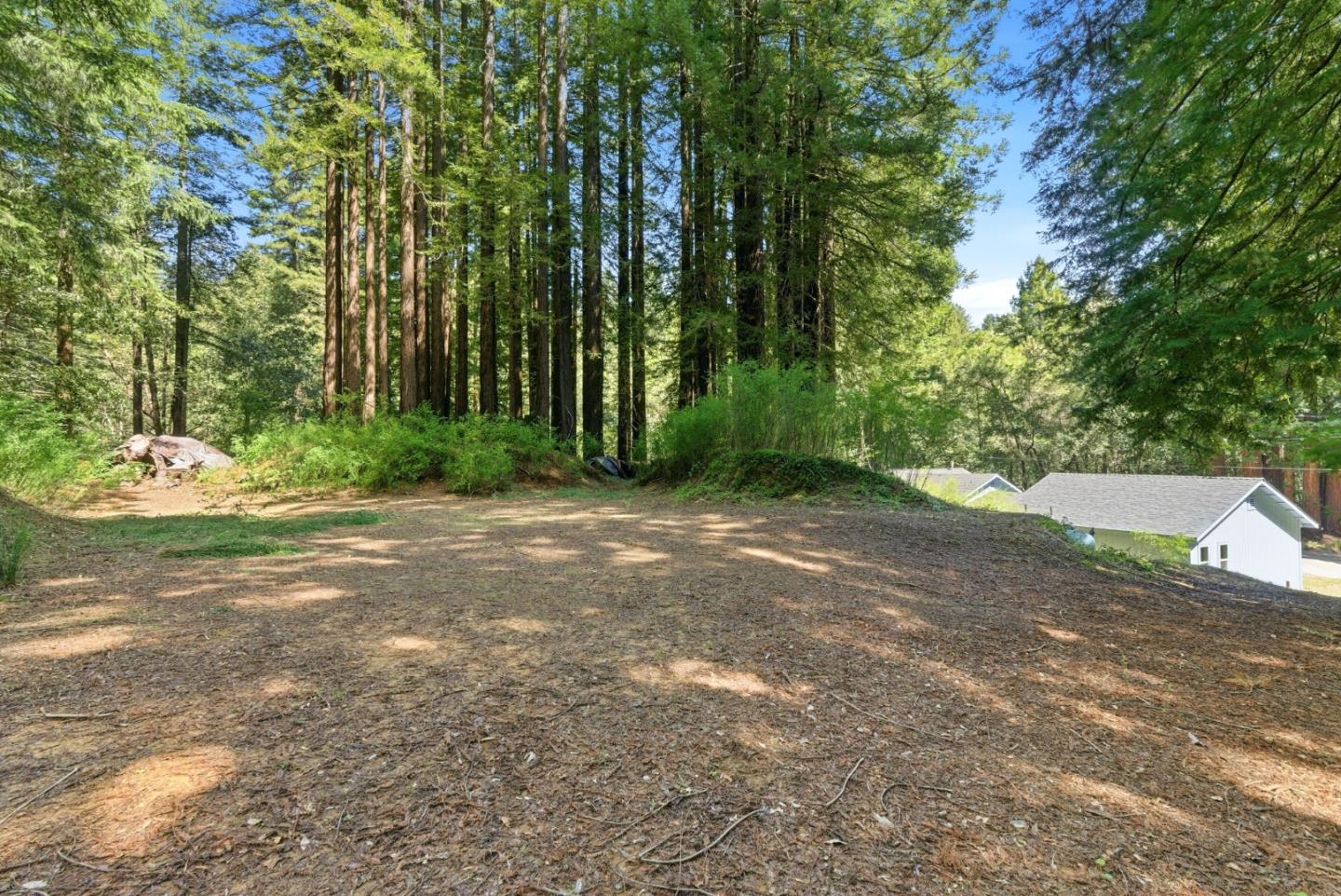 Detail Gallery Image 27 of 32 For 1460 Tucker Rd, Scotts Valley,  CA 95066 - 4 Beds | 2 Baths