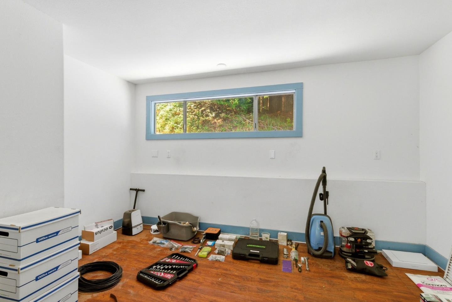 Detail Gallery Image 8 of 32 For 1460 Tucker Rd, Scotts Valley,  CA 95066 - 4 Beds | 2 Baths