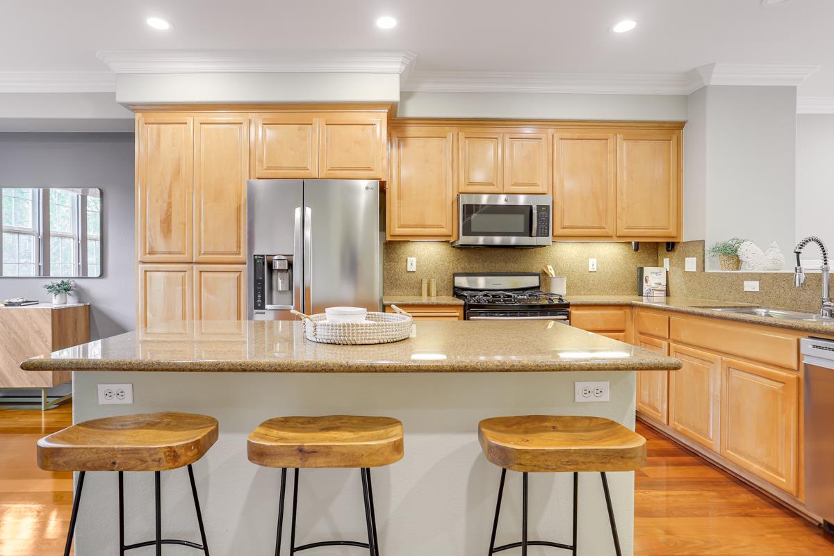 Photo #11: ML82043929 Listing: Photo #11