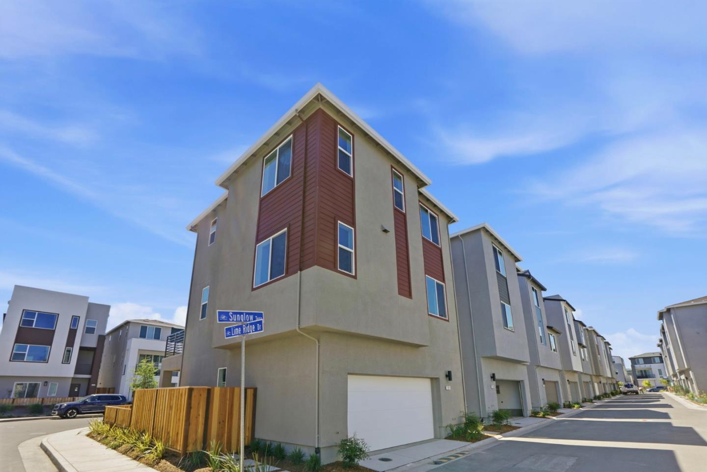 Detail Gallery Image 23 of 24 For 6002 Sunglow Ter, San Ramon,  CA 94583 - 3 Beds | 2/1 Baths