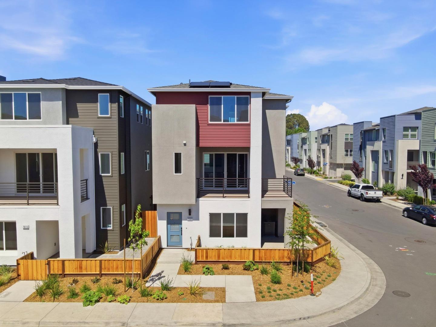 Detail Gallery Image 24 of 24 For 6002 Sunglow Ter, San Ramon,  CA 94583 - 3 Beds | 2/1 Baths