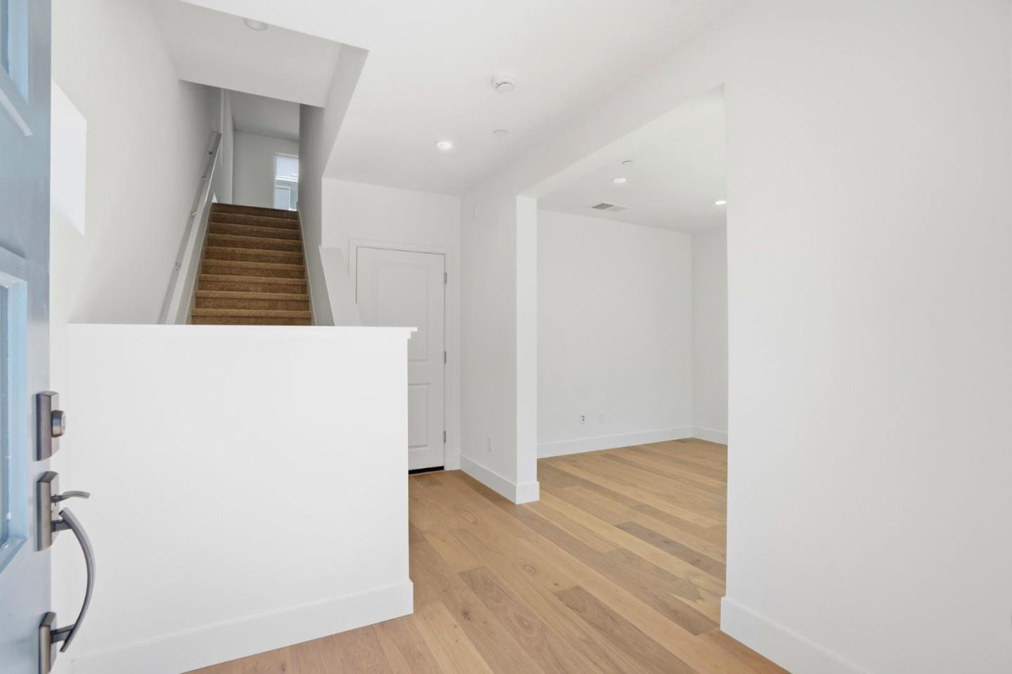 Detail Gallery Image 3 of 24 For 6002 Sunglow Ter, San Ramon,  CA 94583 - 3 Beds | 2/1 Baths