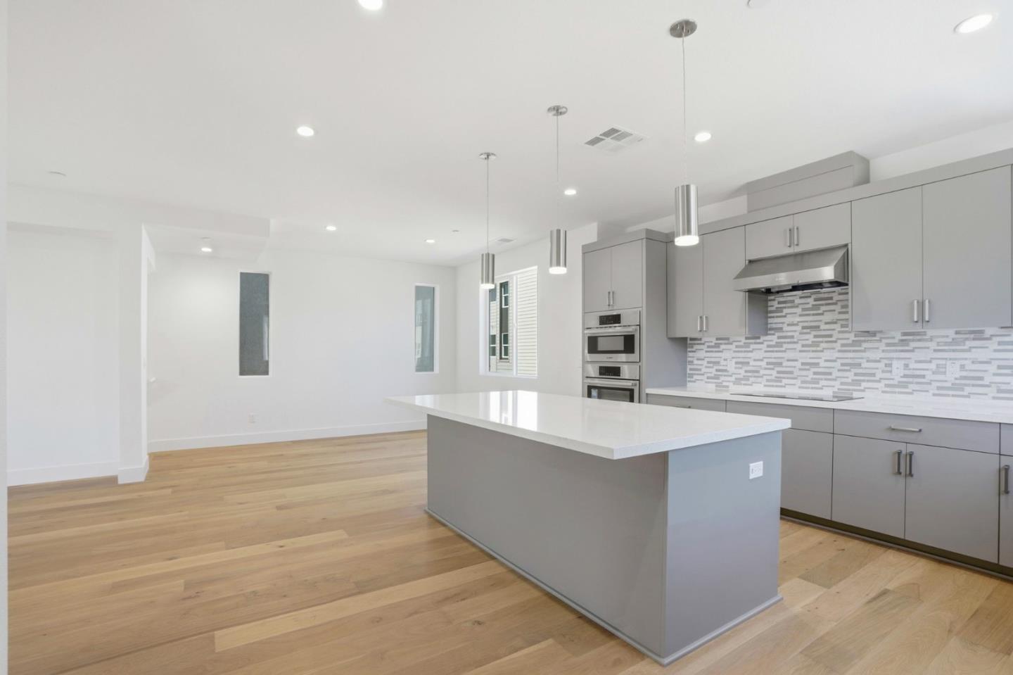 Detail Gallery Image 9 of 24 For 6002 Sunglow Ter, San Ramon,  CA 94583 - 3 Beds | 2/1 Baths