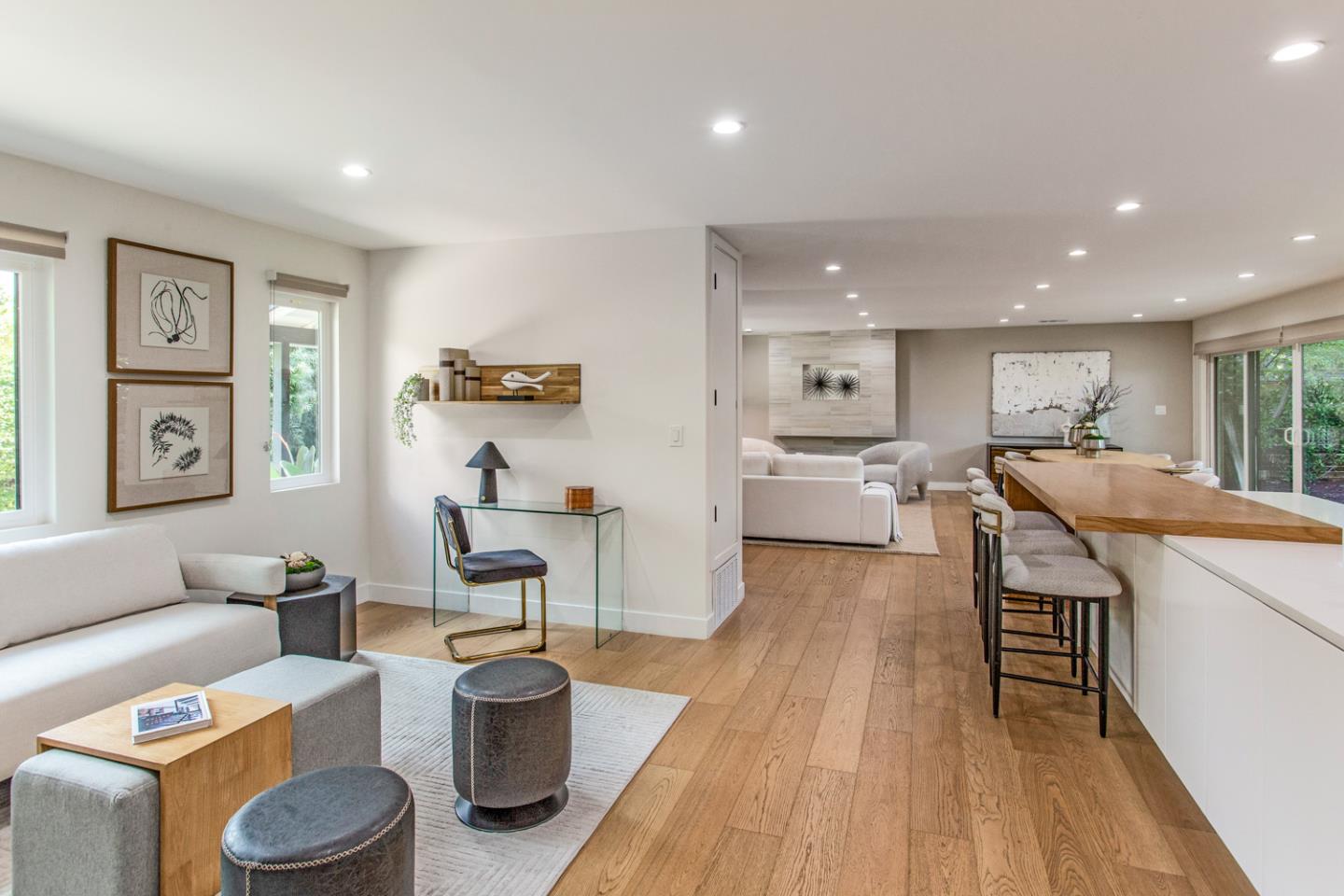 Detail Gallery Image 10 of 37 For 1240 Colonial Oaks Dr, Los Altos,  CA 94024 - 4 Beds | 3/1 Baths