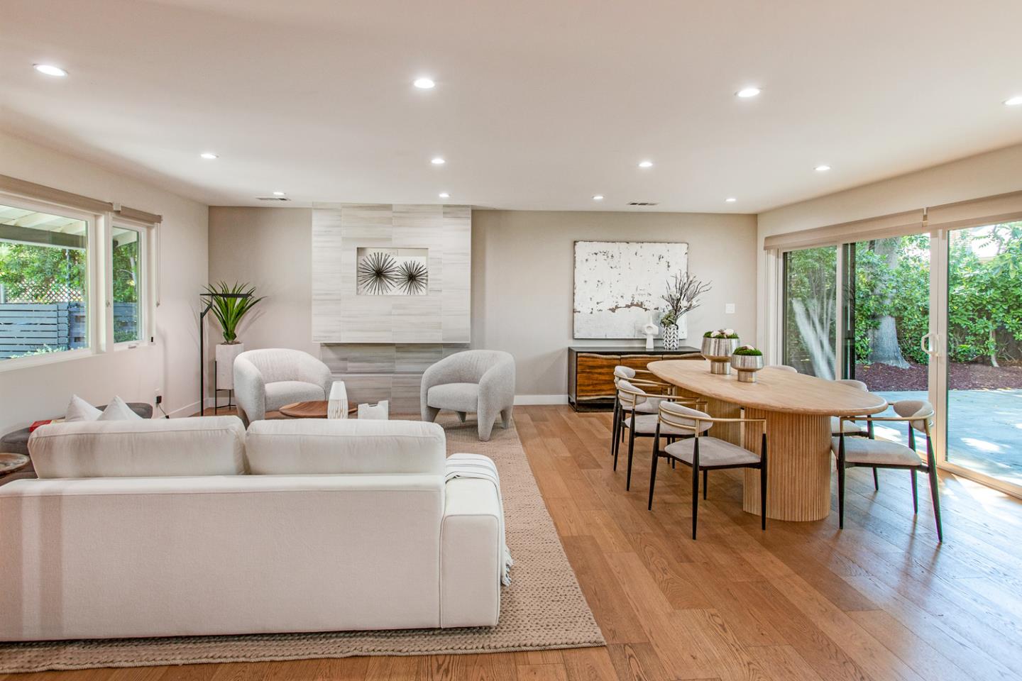 Detail Gallery Image 5 of 37 For 1240 Colonial Oaks Dr, Los Altos,  CA 94024 - 4 Beds | 3/1 Baths