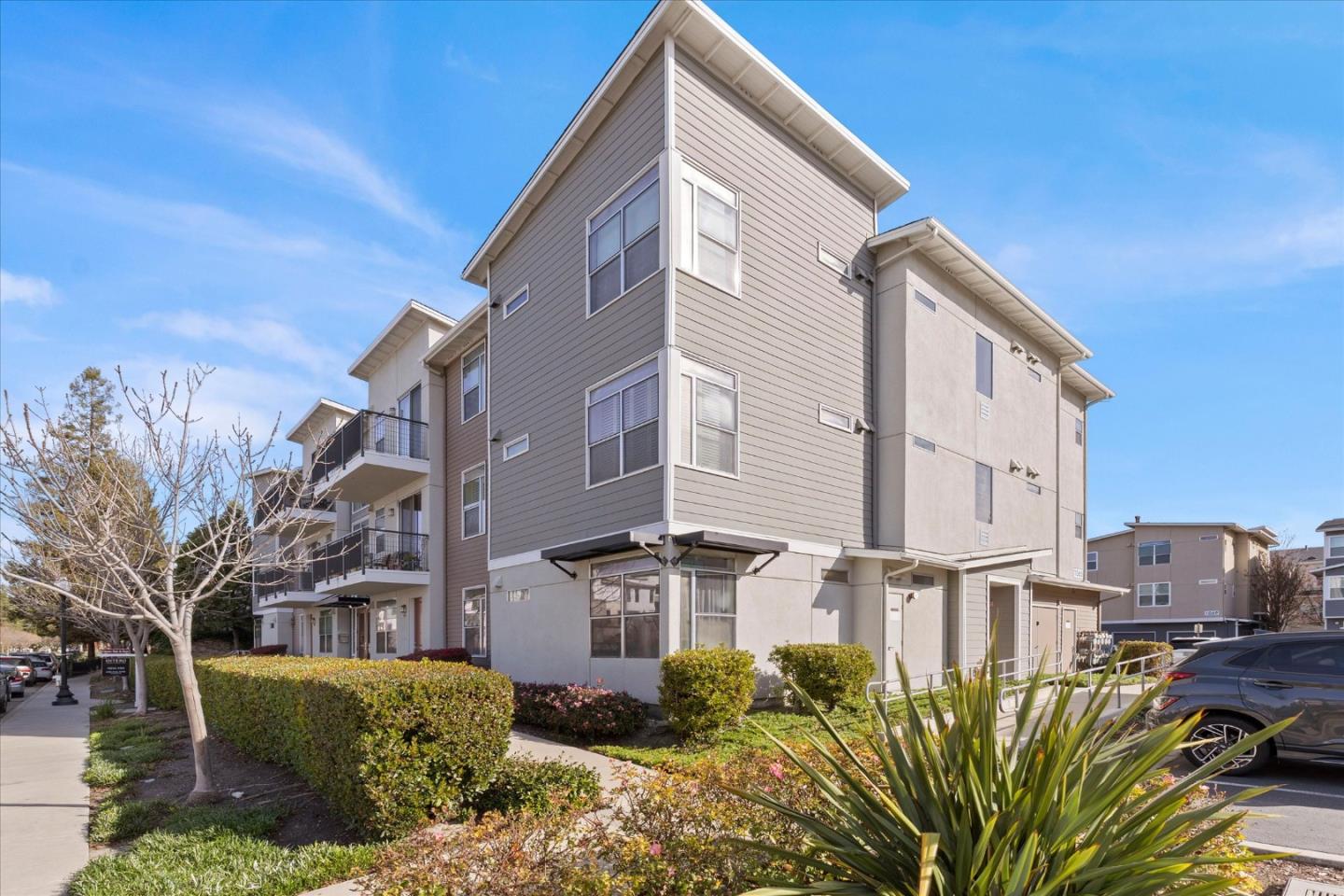 Photo #28: ML82043938 Listing: Photo #28