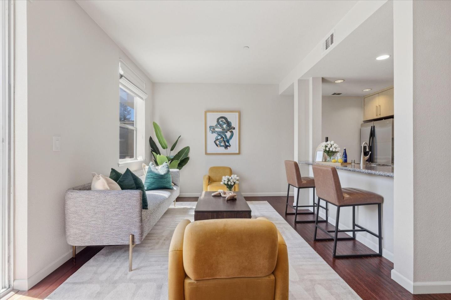 Photo #5: ML82043938 Listing: Photo #5