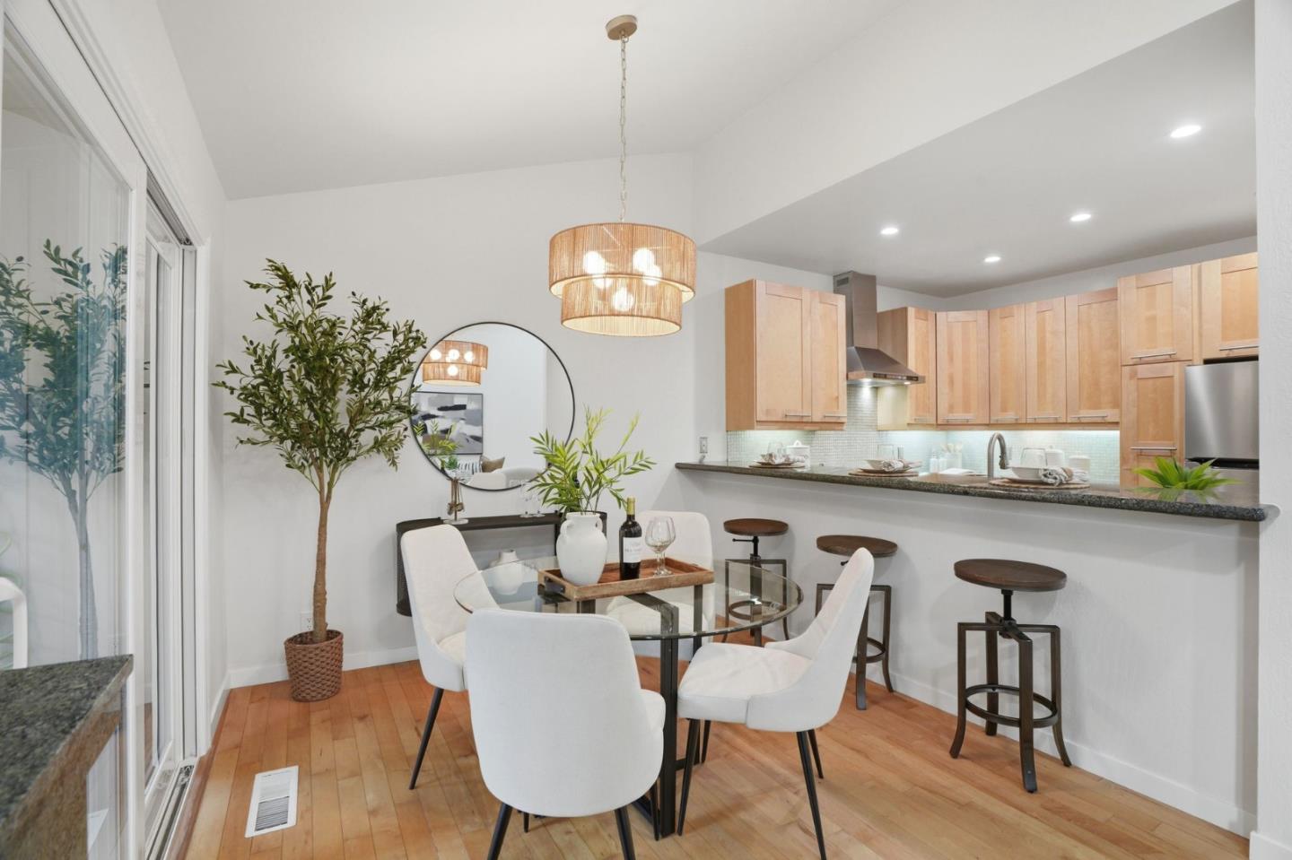 10977 Northseal SQ, Cupertino, CA 95014, Photo 6