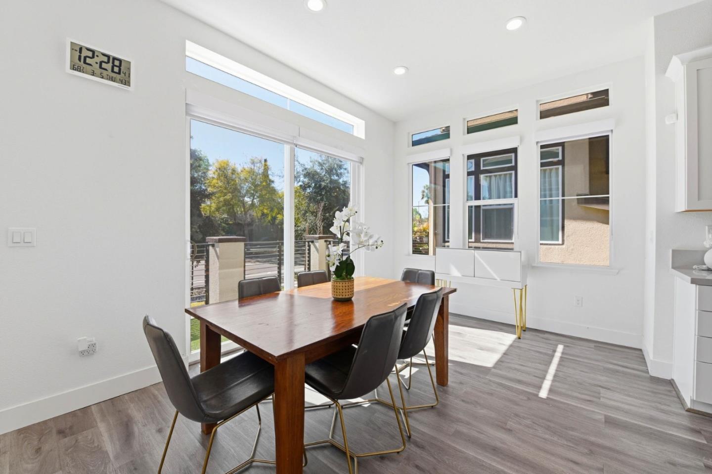 Detail Gallery Image 17 of 49 For 2449 Washington Blvd, Fremont,  CA 94539 - 4 Beds | 3/1 Baths