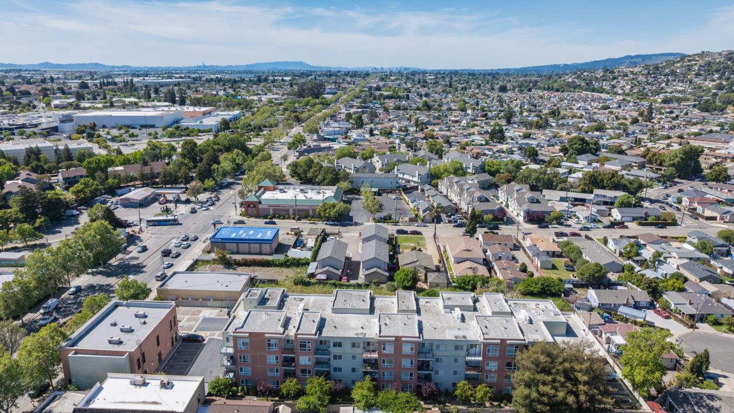 Detail Gallery Image 14 of 26 For 15950 E 14th St, San Leandro,  CA 94578 - – Beds | – Baths