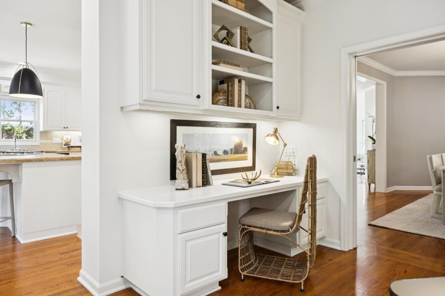 Detail Gallery Image 14 of 36 For 151 Lowell Ave, Palo Alto,  CA 94301 - 5 Beds | 4/1 Baths