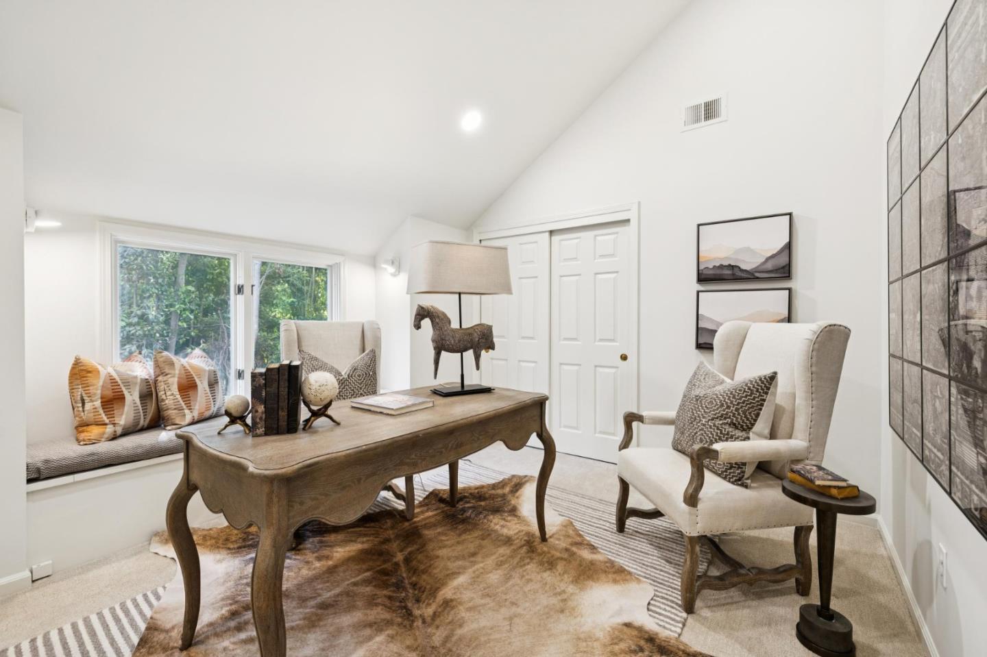 Detail Gallery Image 26 of 36 For 151 Lowell Ave, Palo Alto,  CA 94301 - 5 Beds | 4/1 Baths