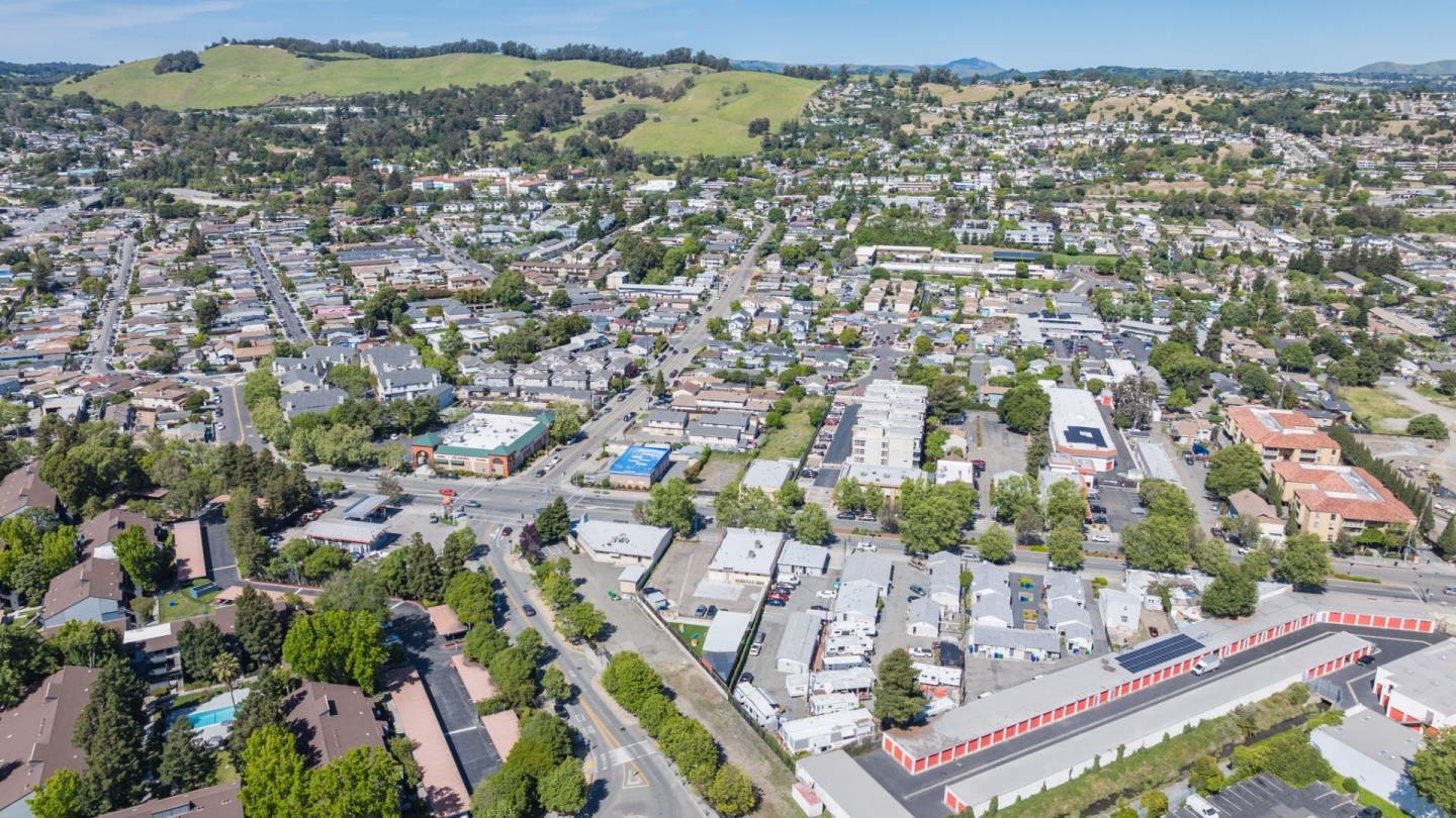 Detail Gallery Image 14 of 31 For 15950 E 14th St, San Leandro,  CA 94578 - – Beds | – Baths