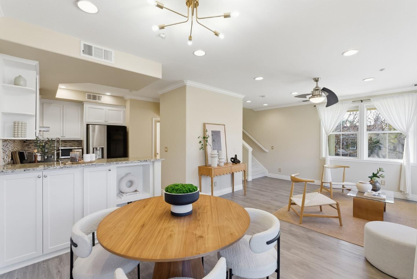 Photo #5: ML82043953 Listing: Photo #5