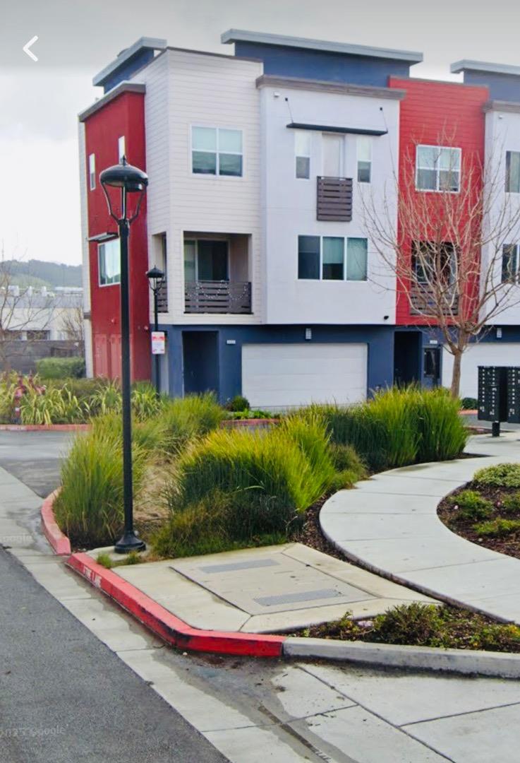 Front Image Thumbnail for ML82043957